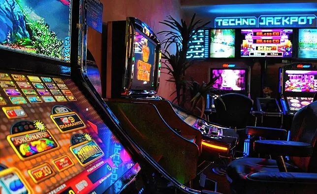 پاکستان میں Slot Gods کا آن لائن کیسینو سیکشن کھولیں۔